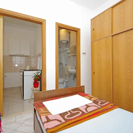 White Hill Studio-Apartments Makarska Exterior photo
