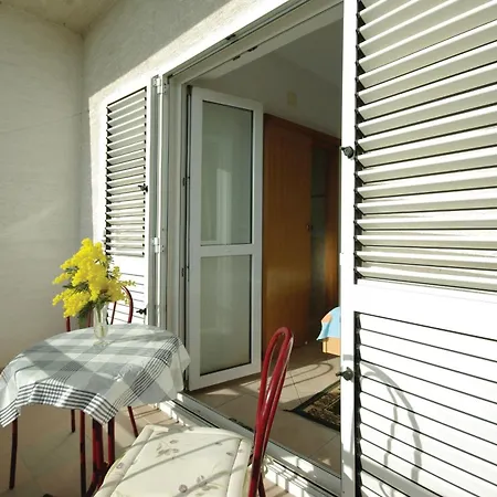 White Hill Studio-Apartments Makarska Exterior photo